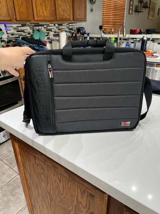 SwissGear Other - SwissGear 16 Inch Padded Laptop Briefcase Messenger Bag with Shoulder Strap